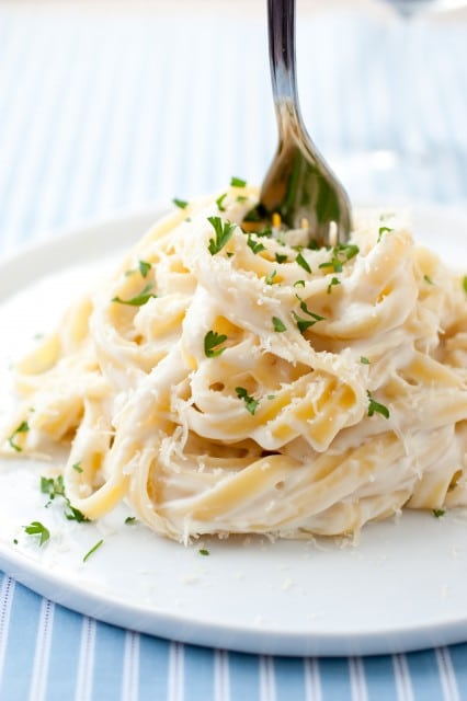 light fettucine alfredo
