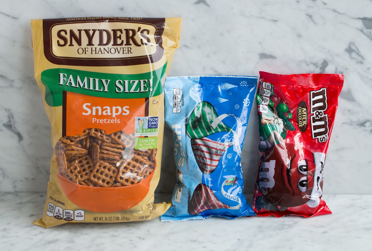 Pretzel M&M Hugs Ingredients for pretzel m&m hugs shown here.