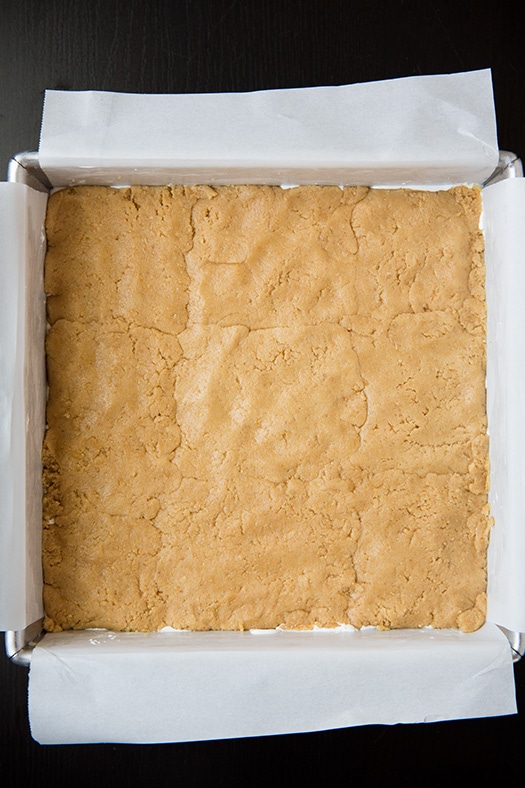 unbaked top layer of S'mores Bars in square baking dish