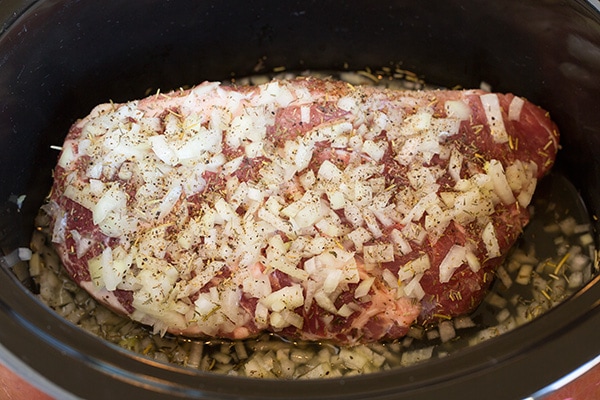 Slow Cooker Honey-Balsamic Pulled Pork Sandwiches | Cooking Classy