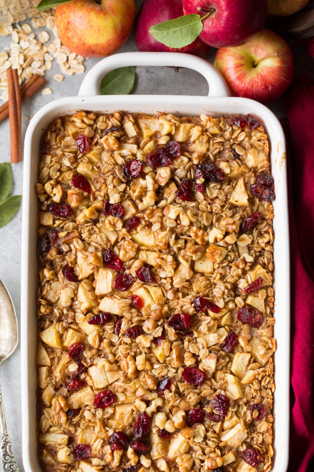 Apple Cinnamon Baked Oatmeal