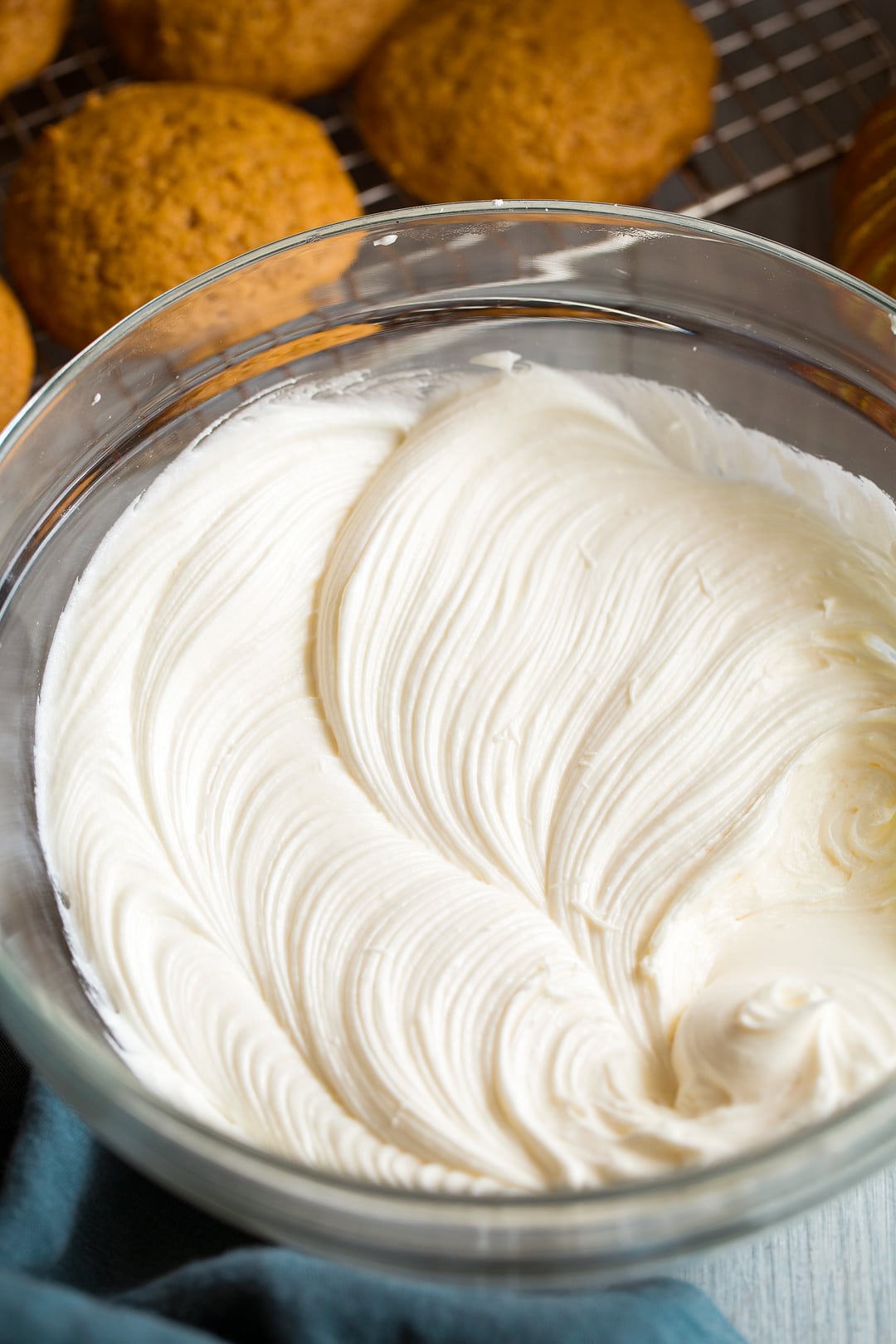 Cream cheese frosting for pumpkin cookies
