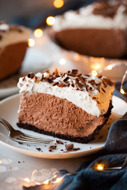 Easy Chocolate Mousse Pie