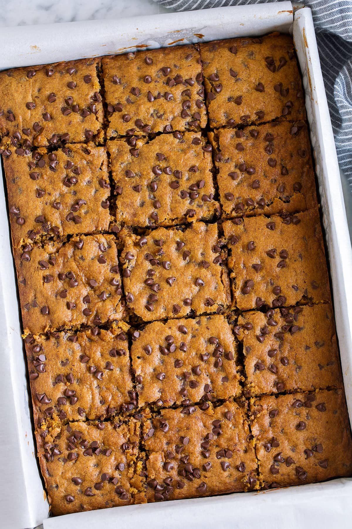 Pumpkin Chocolate Chip Bars