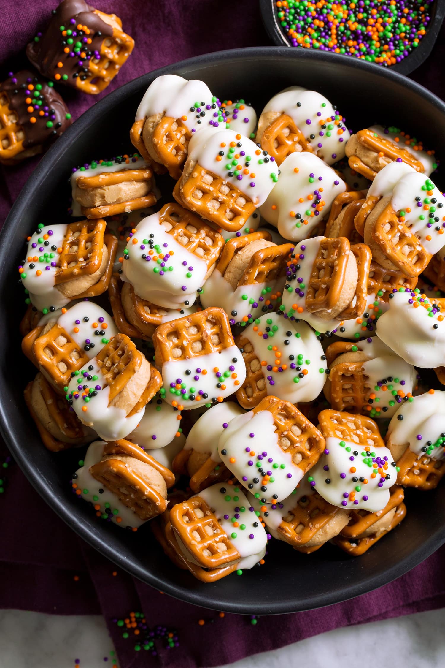 Peanut Butter Pretzel Bites White chocolate peanut butter pretzel bites.